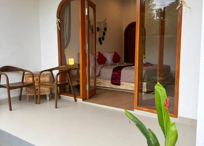 Lavanya Loka Balangan Гостевой дом 3*